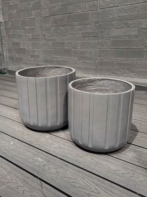 주문 수수 구멍 이 있는 고상 한 손으로 조각 된 섬유 점토 식기 online manufacture