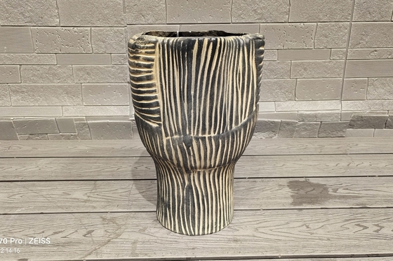 주문 Frost Resistant Fiber Cement Pot Drainage Holes for Easy Planting and Maintenance online manufacture